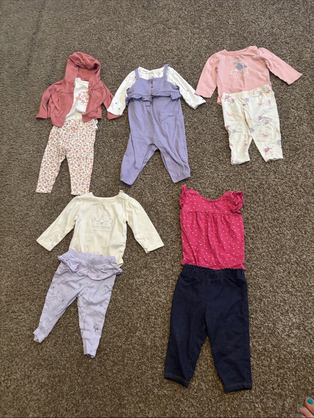 Set of 5 Baby Girl Carter’s Outfits